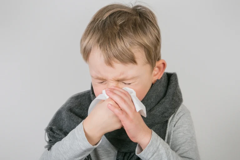 Child with a cold – frequent colds in kids explained and natural immunity support with Prospan® ivy leaf extract